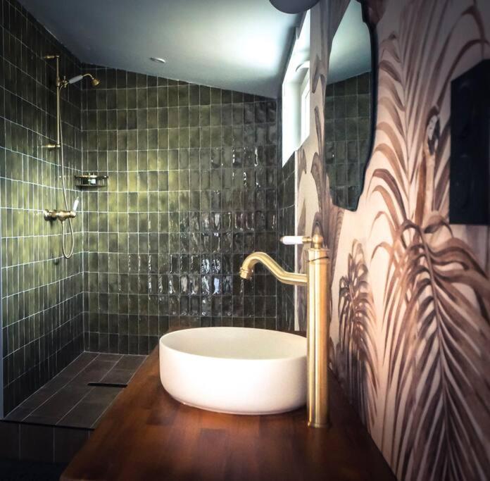 Maison Eliste - Love Gite Chic Avec Jacuzzi Interieur La Gacilly Extérieur photo