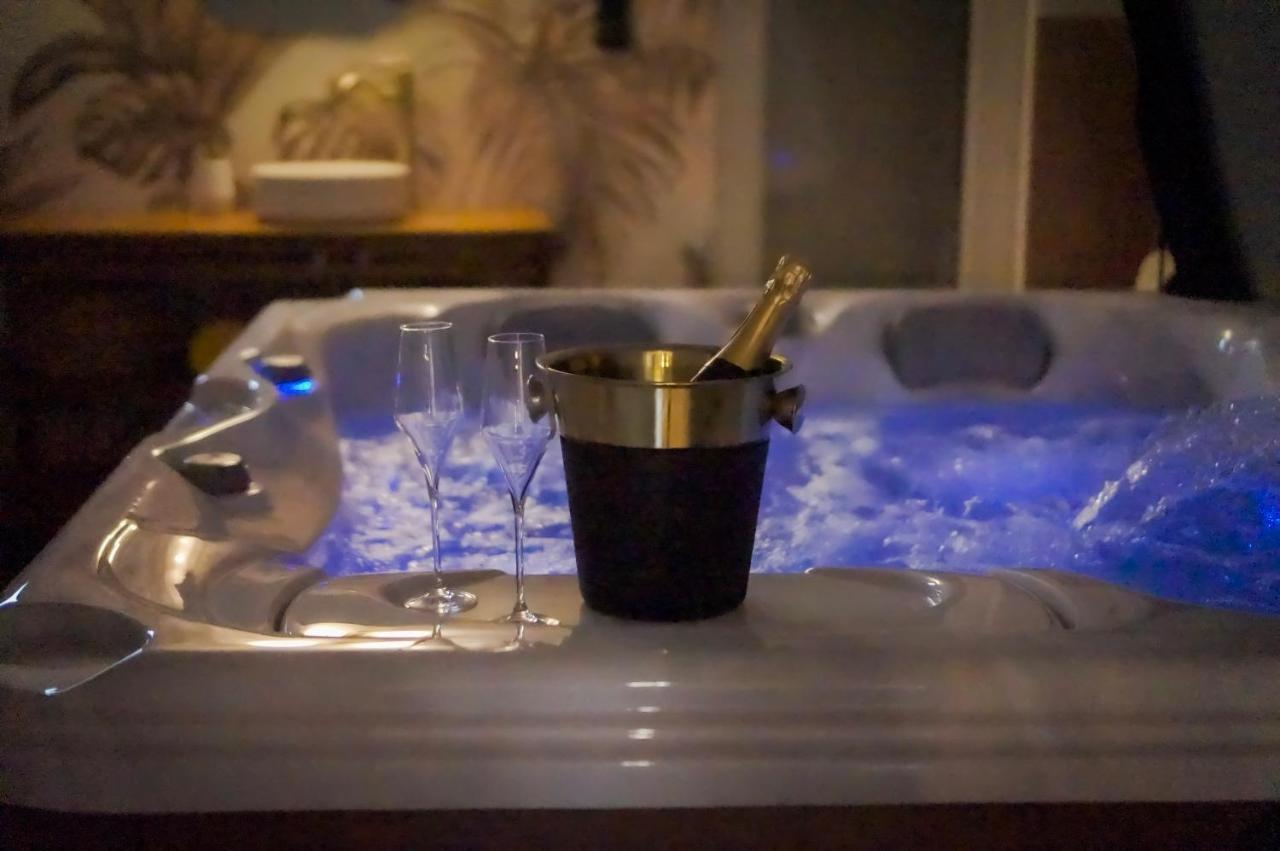 Maison Eliste - Love Gite Chic Avec Jacuzzi Interieur La Gacilly Extérieur photo
